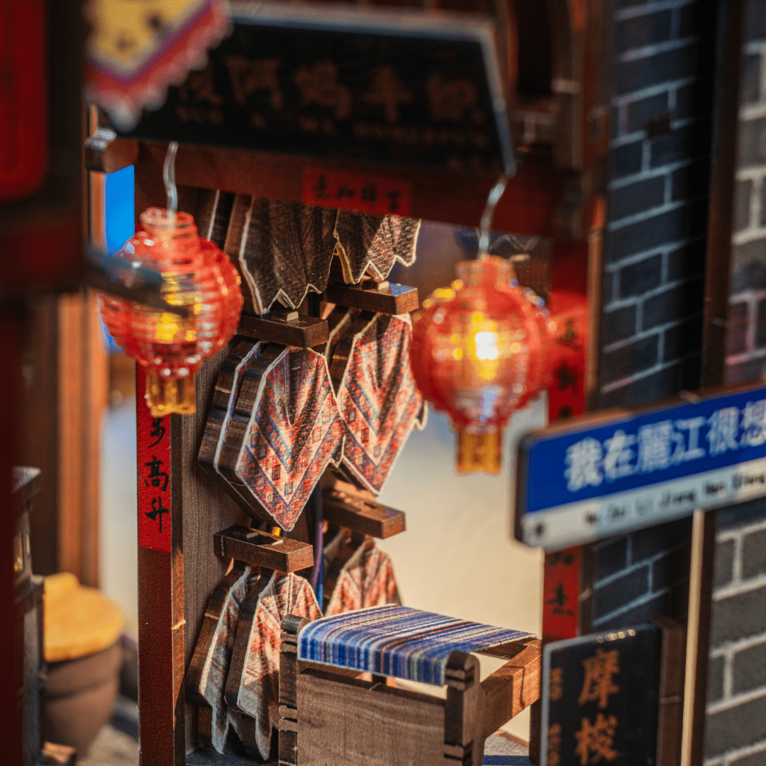Lijiang Ancient Town DIY Book Nook Kit by Anavrin