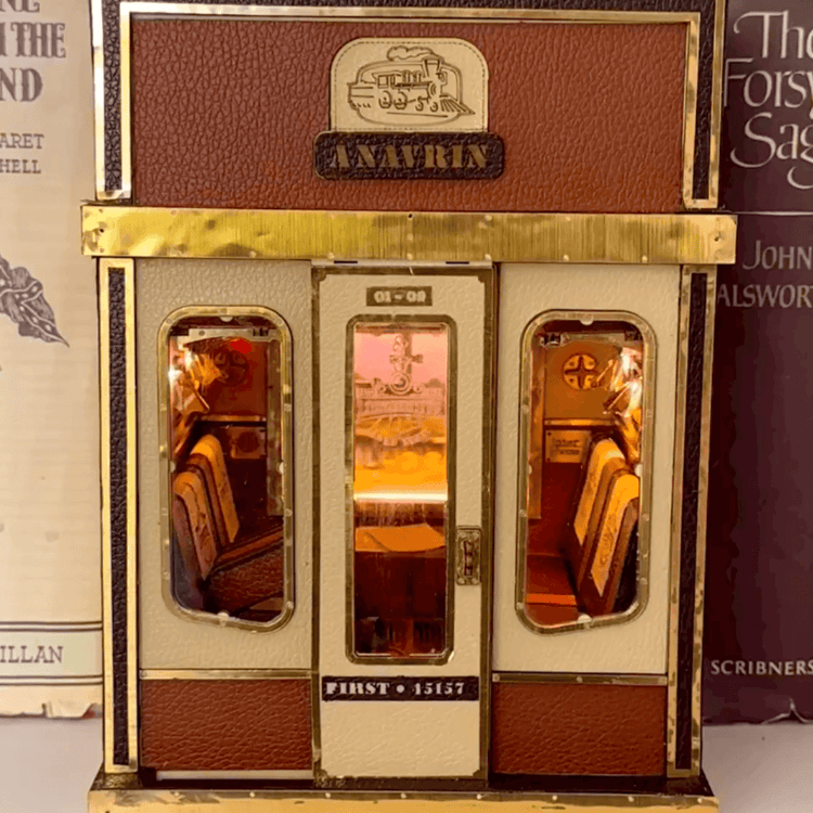 anavrin 1940's train cabin diy book nook