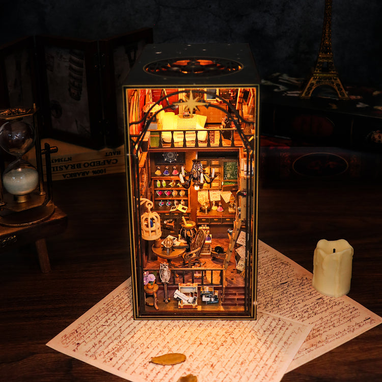 ByAnavrin Mira Magic House DIY Book Nook Craft Kit