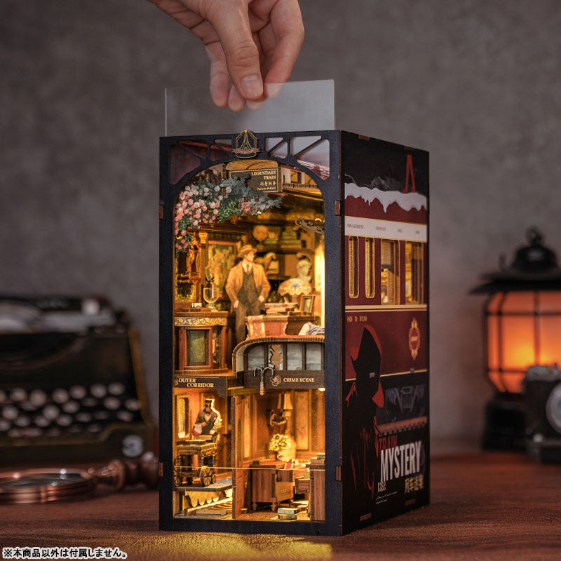 ByAnavrin Train Mystery Book Nook Kit d'artisanat miniature DIY Book Nook