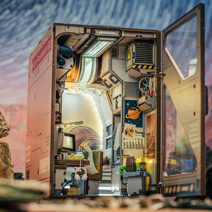 Mars Revelation 62 Book Nook Kit
