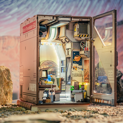 Mars Revelation 62 Book Nook Kit