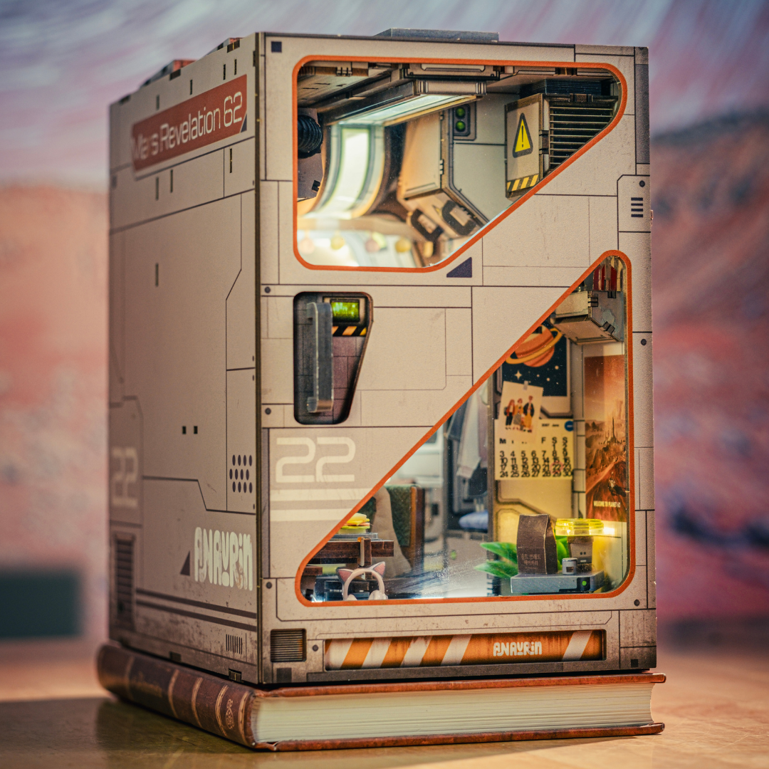 Mars Revelation 62 Book Nook Kit