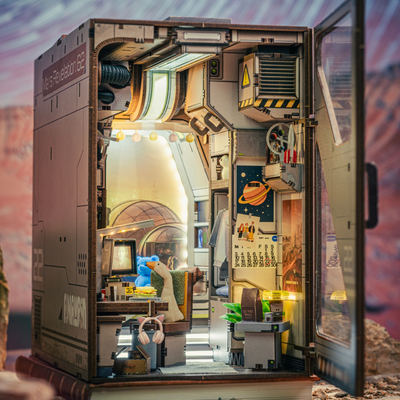 Mars Revelation 62 Book Nook Kit