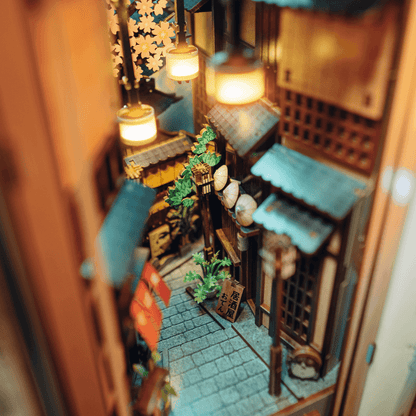 Japanese street details in Kyoto Gion Book Nook miniature