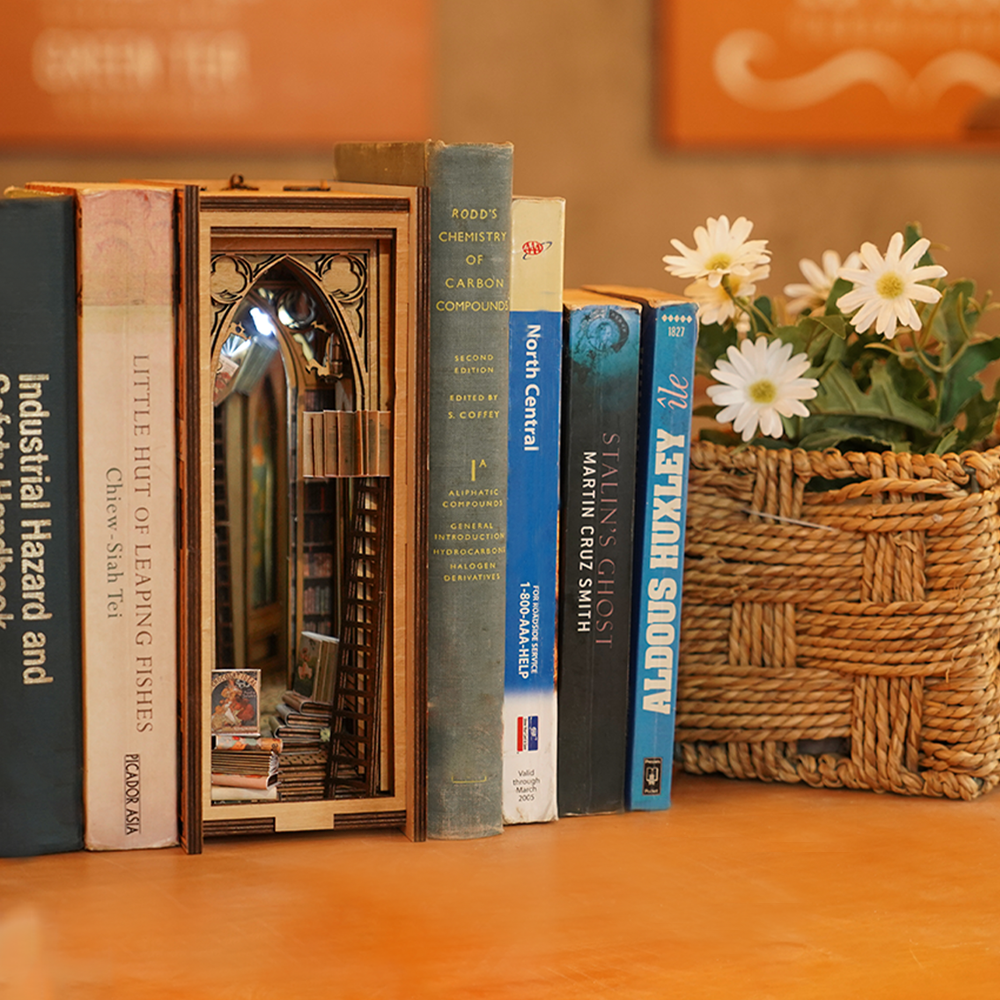 ByAnavrin - Elf Library Book Nook | Anavrin |  DIY Book Nook Shelf Insert
